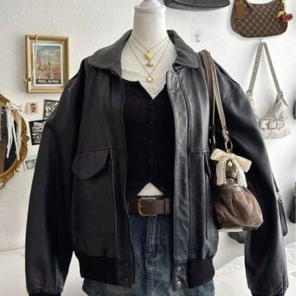 جکت اور مشکی چرم